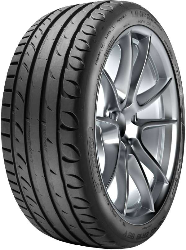 235/45R18 98Y Taurus ULTRA HIGH PERFORMANCE XL